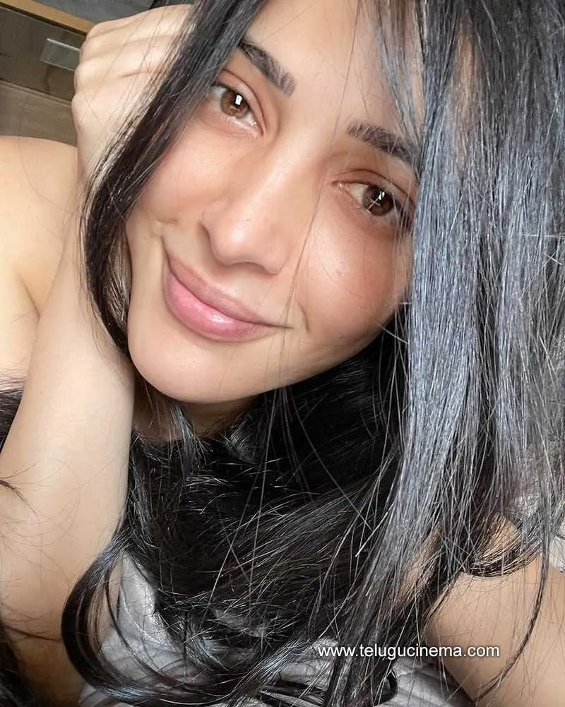 Shrutihasan Stills 280123 001