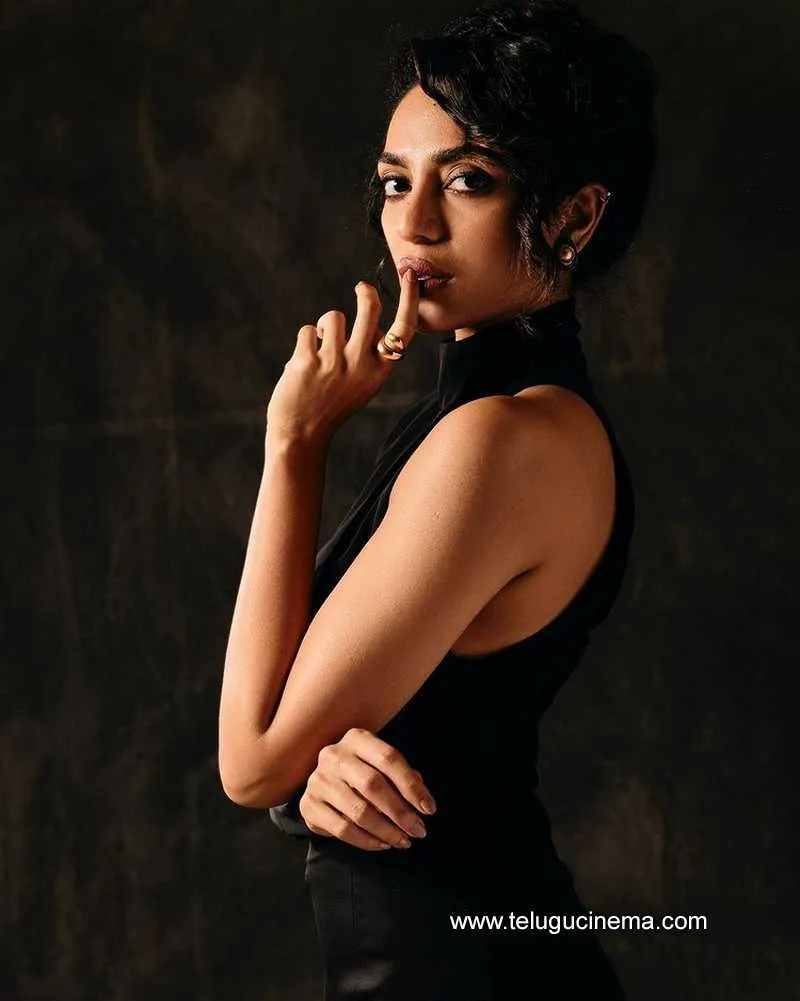Sobhitha Stills 310123 004