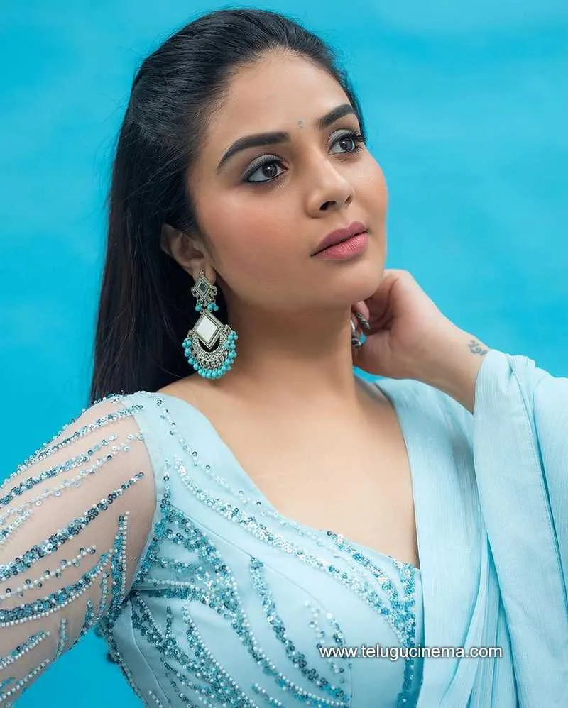 Sreemukhi Stills 090123 004