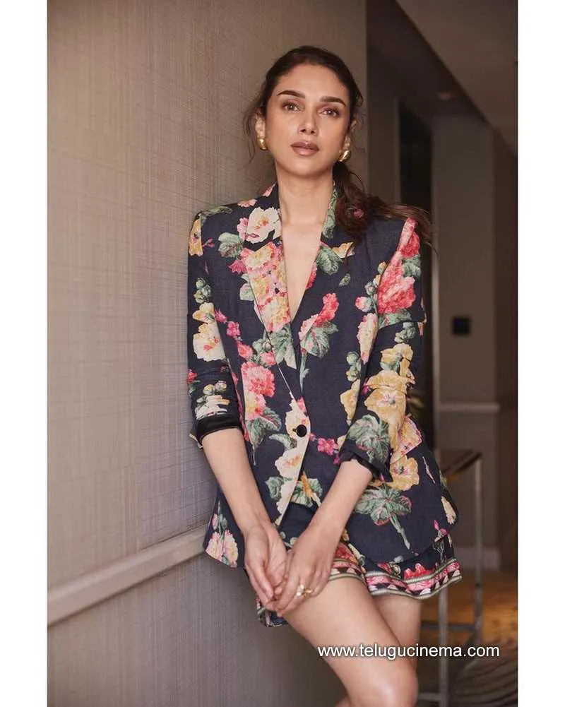 Aditi Stills 180223 001