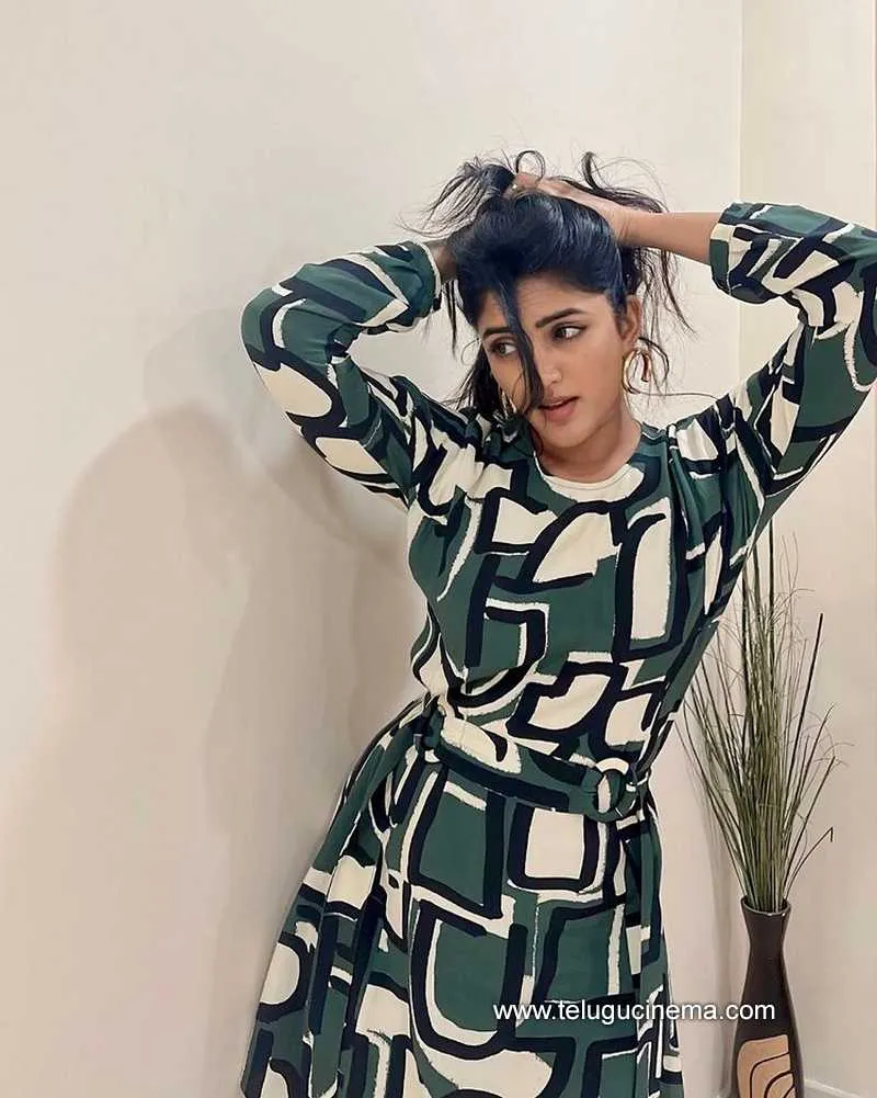 Eesharebba Stills 070223 004