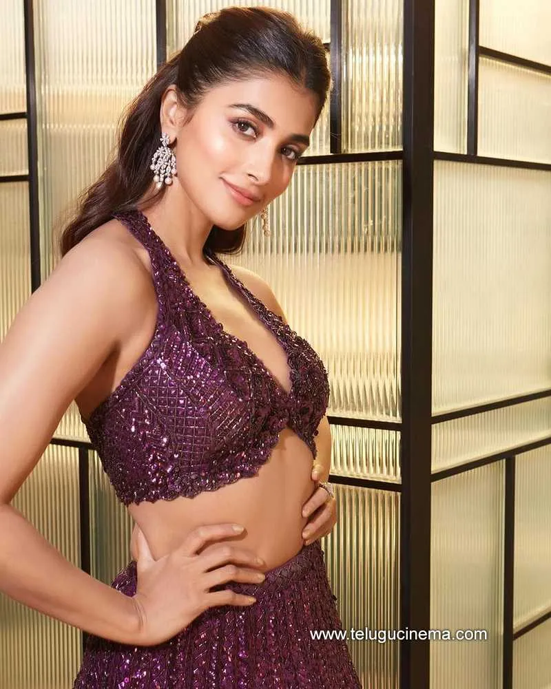Pooja Stills 020223 003