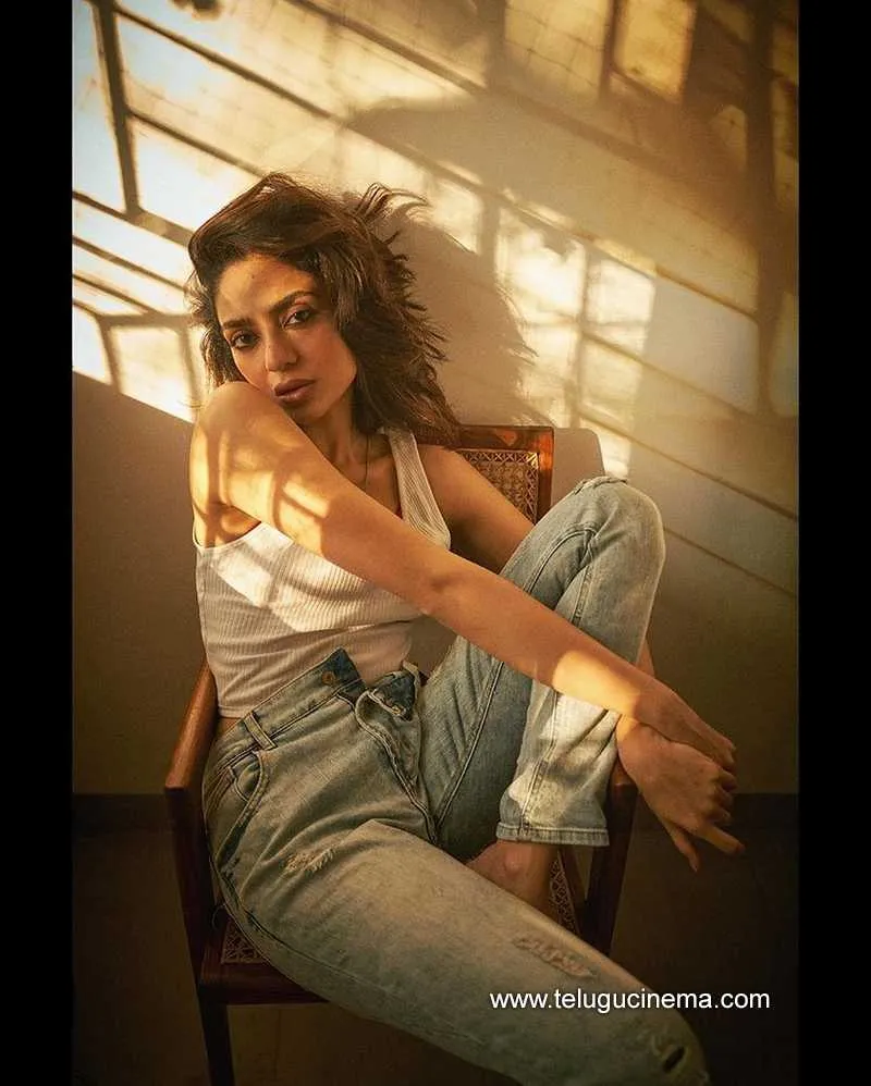 Sobhita Stills 100223 001