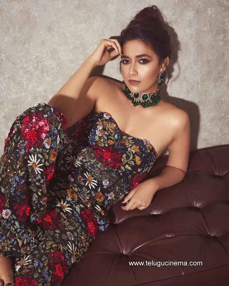 Keerthy Stills 170323 001