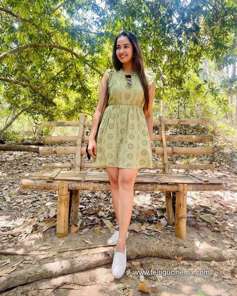 Pujitha Stills 070323 001
