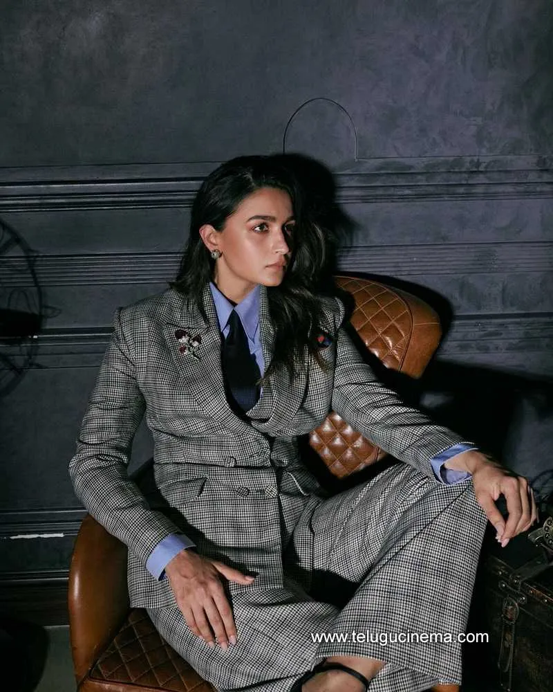 Aliabhatt Stills 270423 001