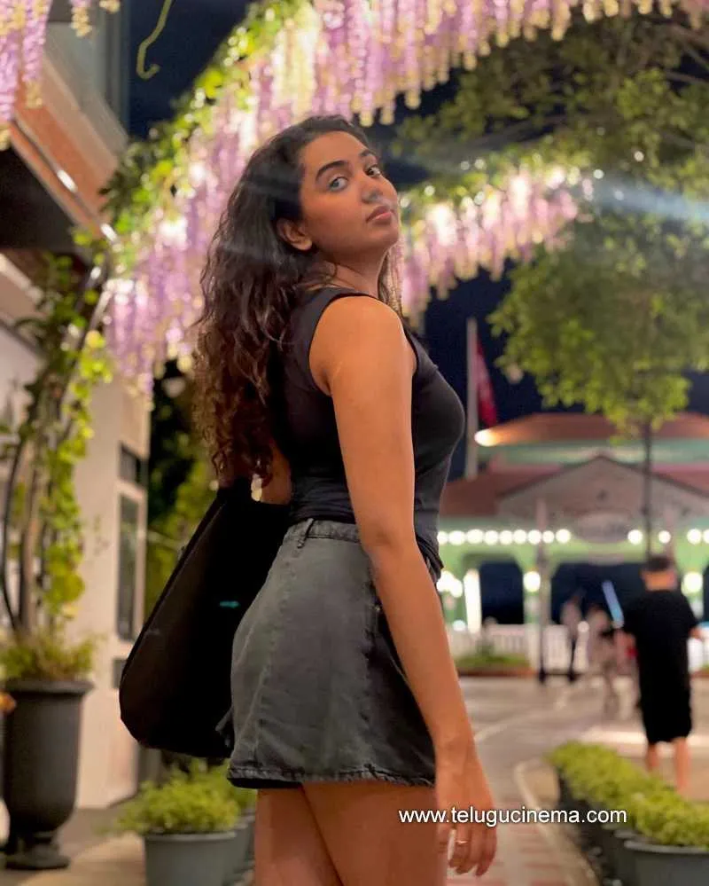 Shivathmika Stills 290423 001