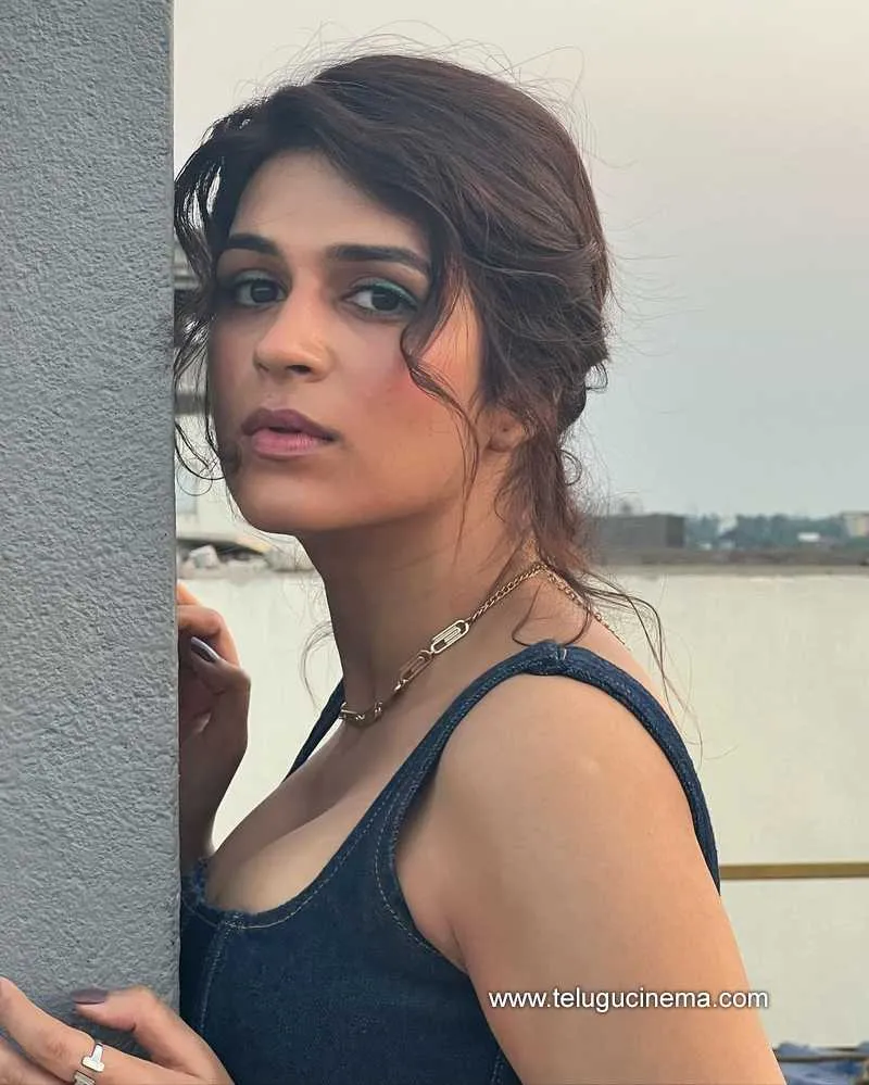 Shraddhadas Stills 040423 001