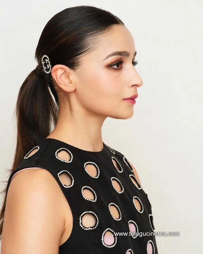 Aliabhatt Stills 170523 001