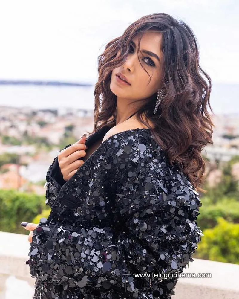 Mrunal Thakur at Cannes 2023