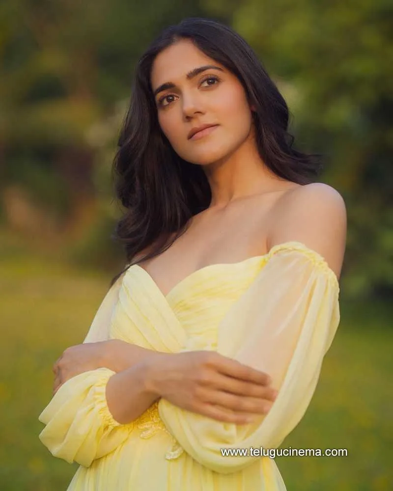 Simran Stills 290523 001