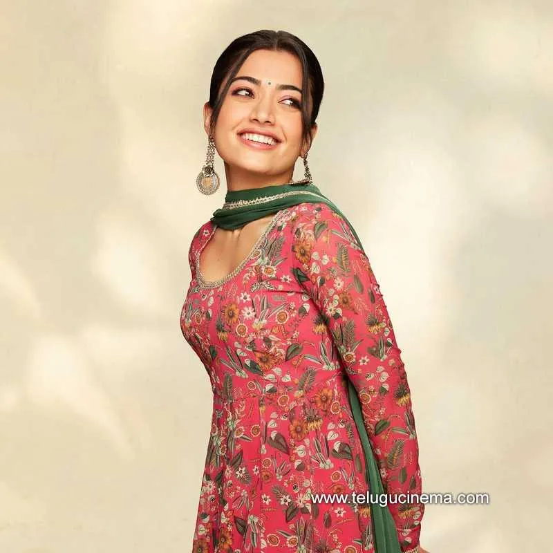Rashmika Stills 230623 001