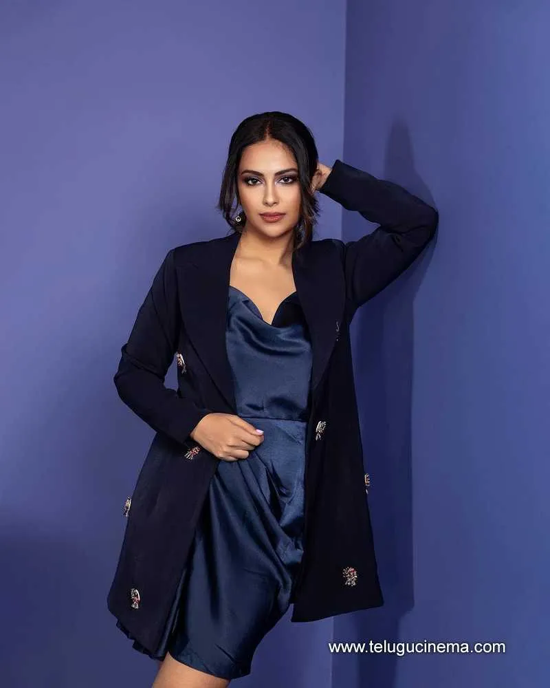 Avika 170723 001
