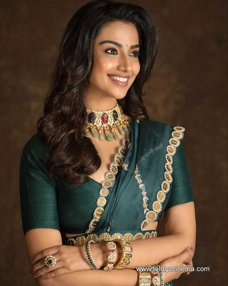 Meenakshii 250723 001