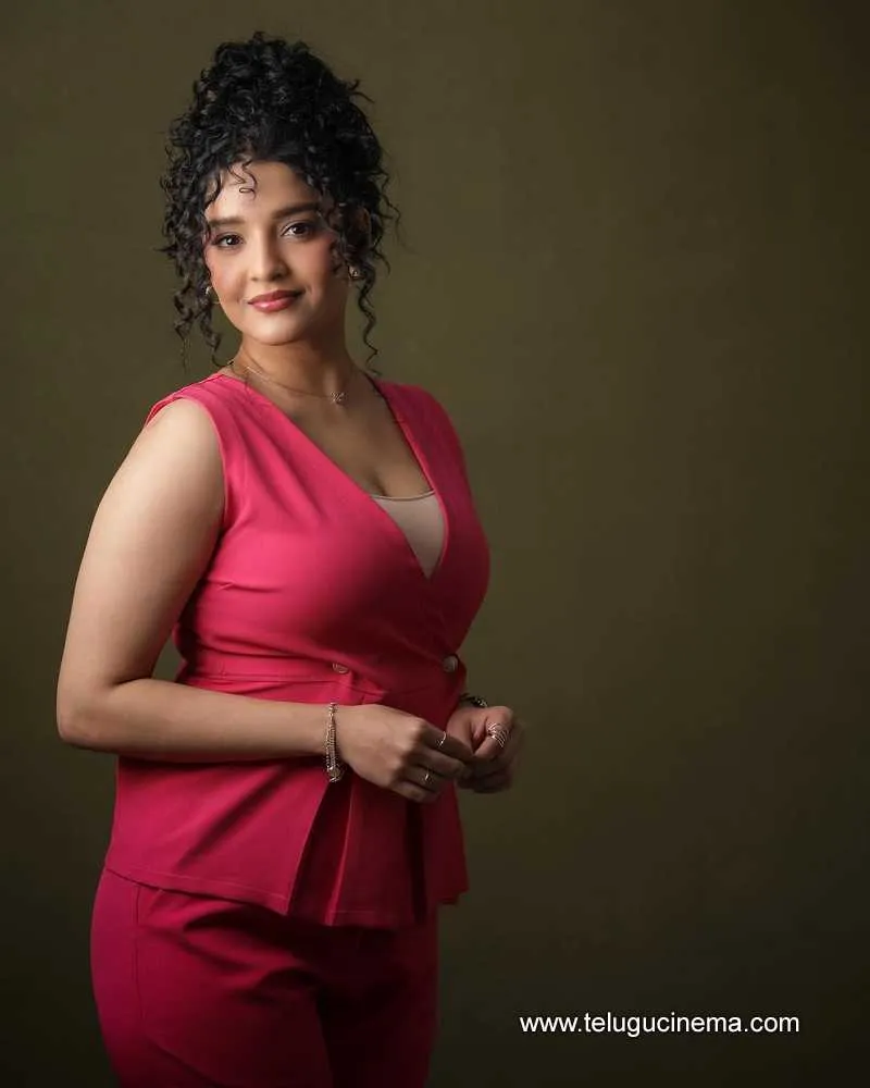 Ritika Stills 110723 001