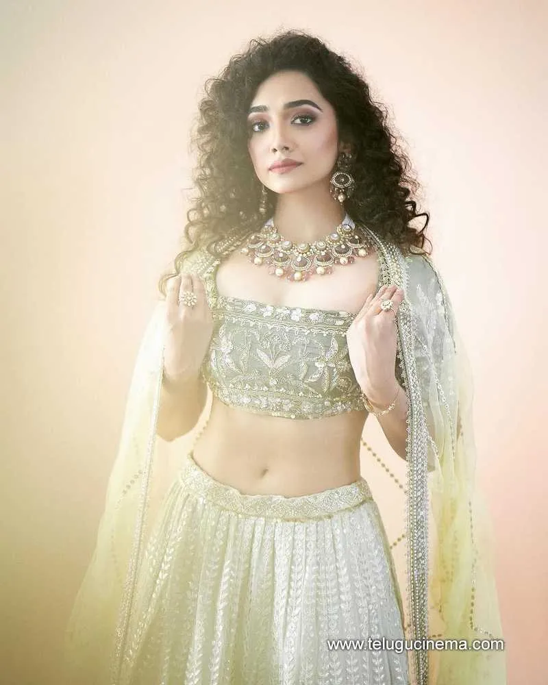 Saanvee Stills 100723 001
