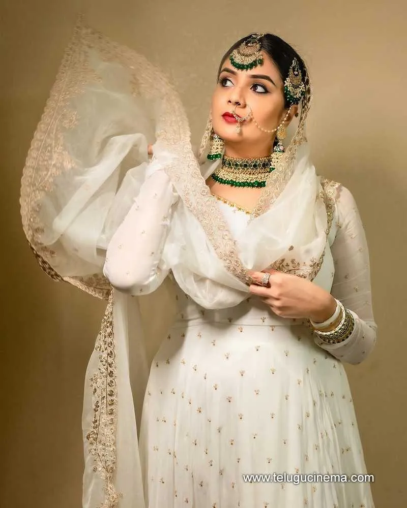 Sreemukhi 240723 001