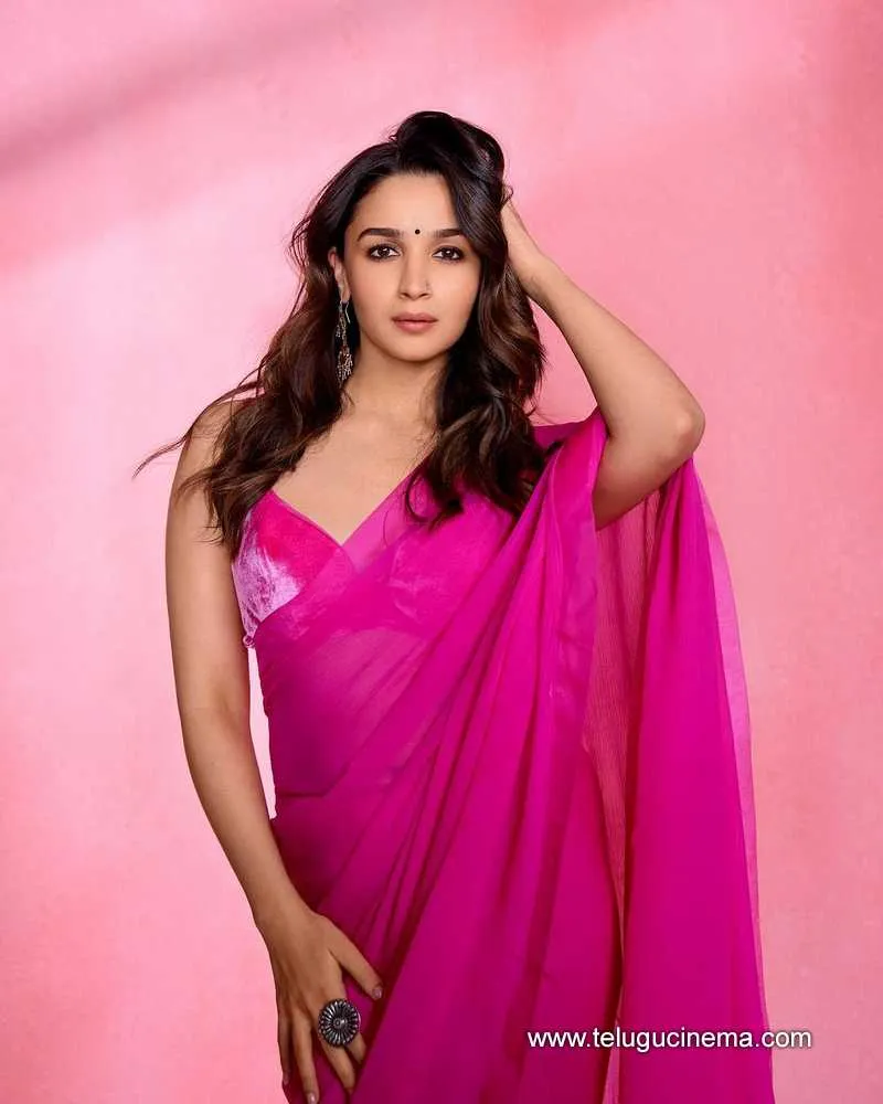 Aliabhatt Stills 040823 001