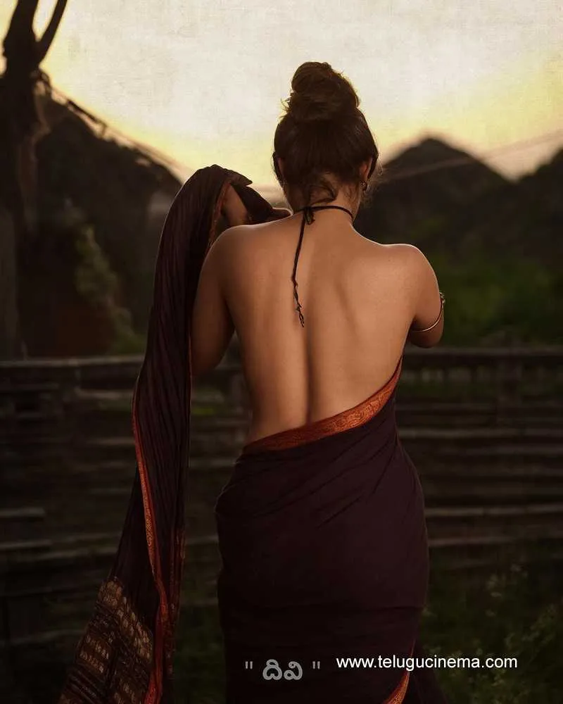 Divi Stills 220823 001