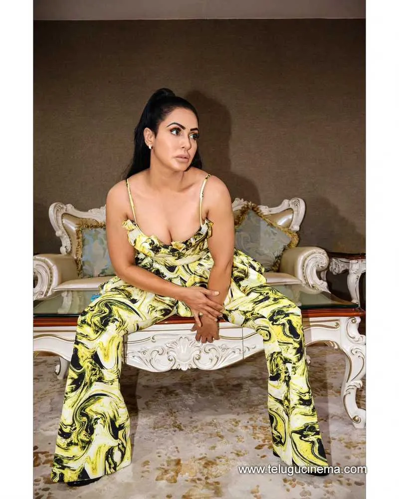 Nandinirai Stills 080823 001