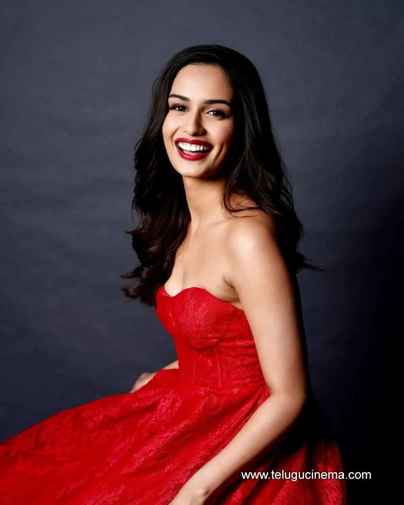 Manuhsi Stills 110923 001