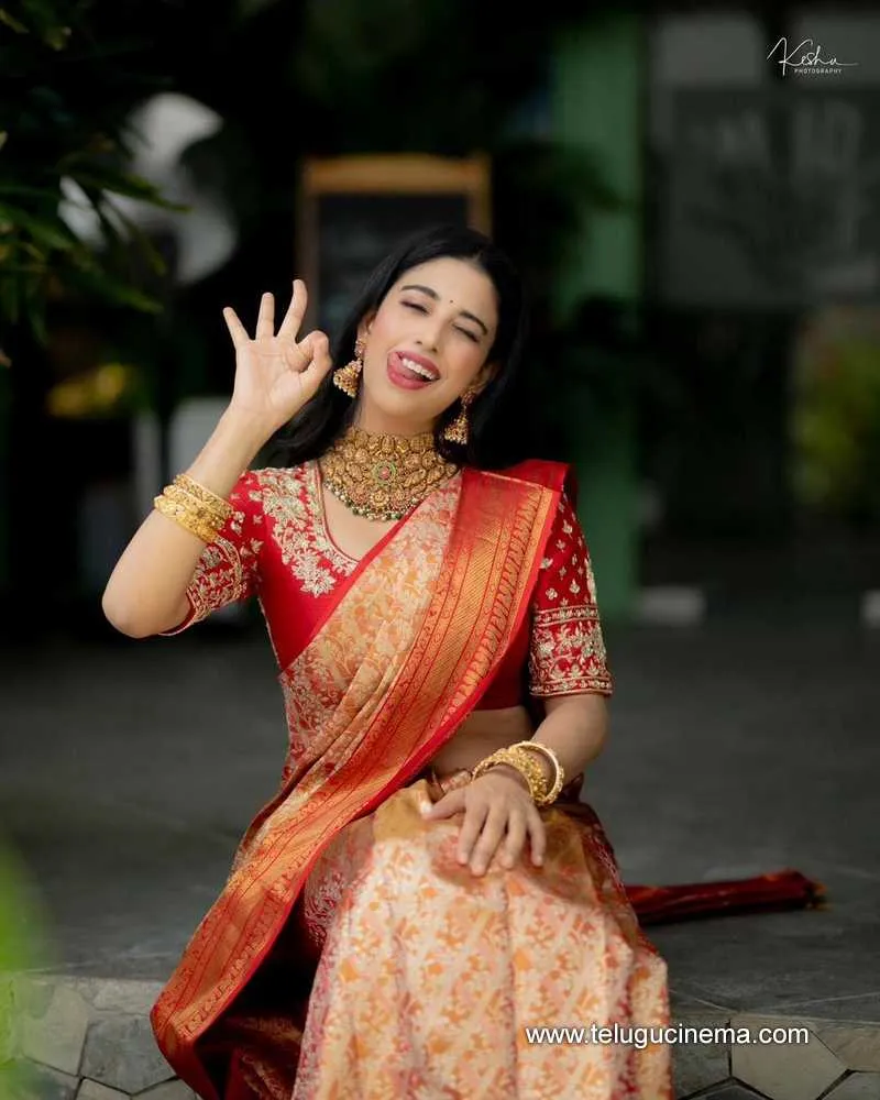 Daksha Stills 300923 001