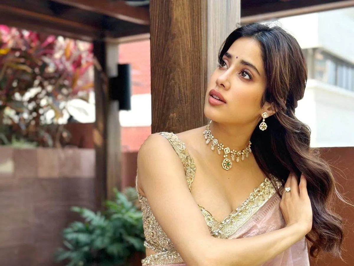 Janhvi Kapoor in Devara
