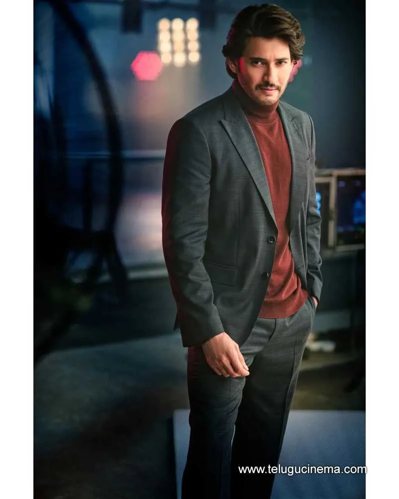 Mahesh Stills111023 001