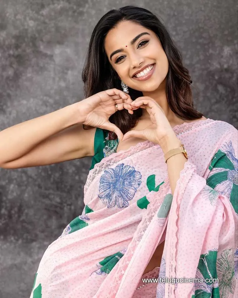 Meenakshii Stills 261023 001