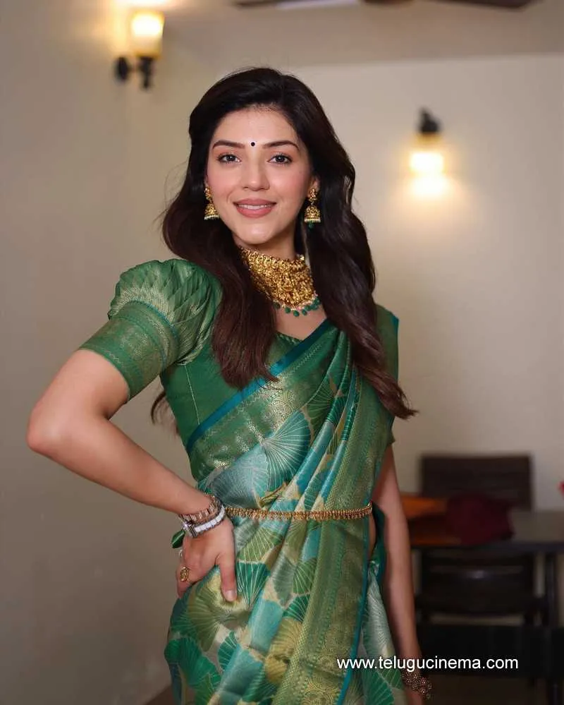 Mehreen Stills201023 001