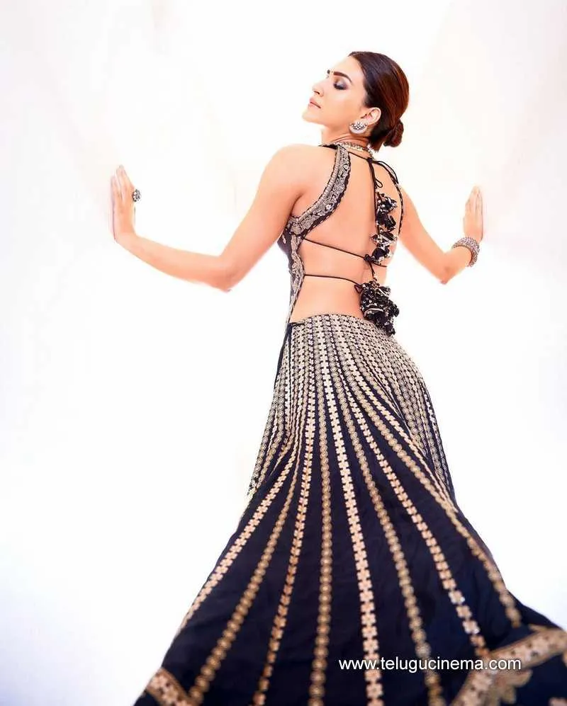Kritisanon Stills 111123 001