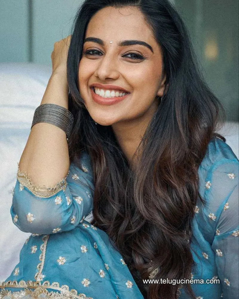 Meenakshii Chaudhary