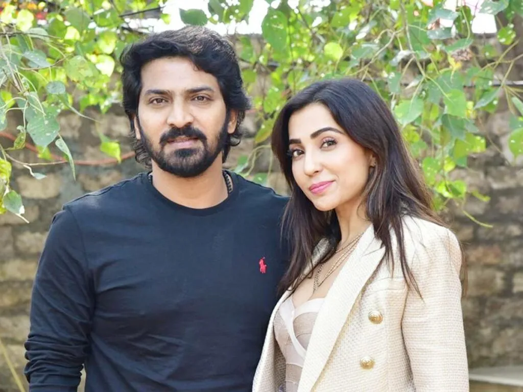 Aalambanapressmeet