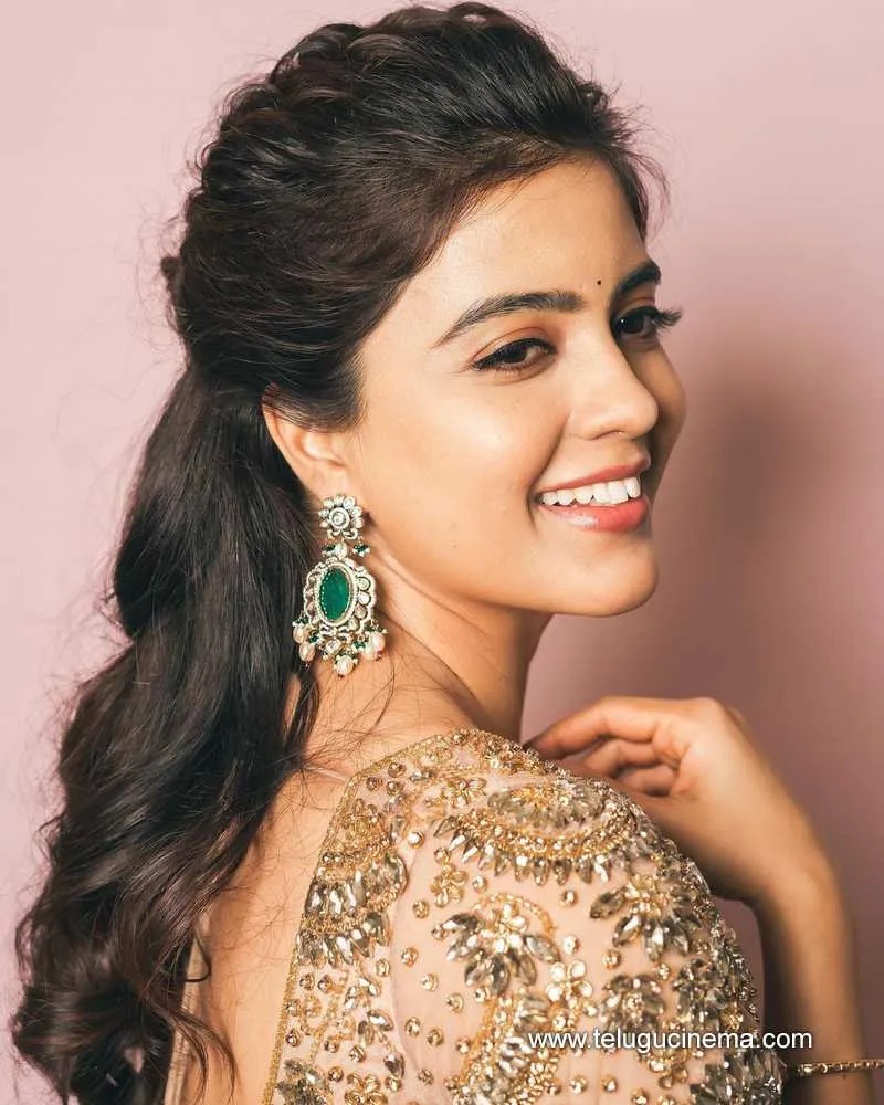 Amrita Stills 22223 001