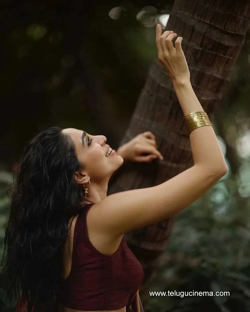 Sobhitha Stills 23223 001