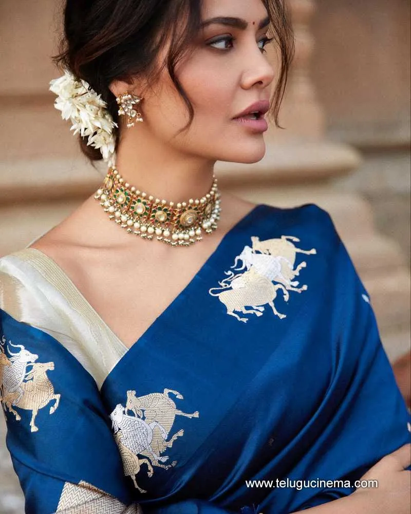Eeeshagupta Stills 030124 001