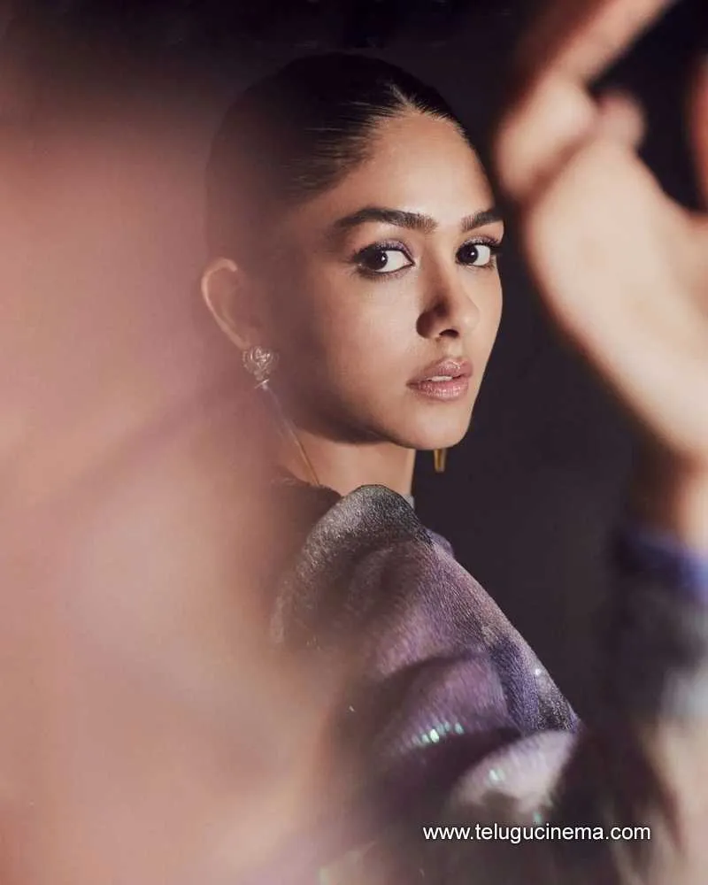 Mrunalthakur Stills 080124 001