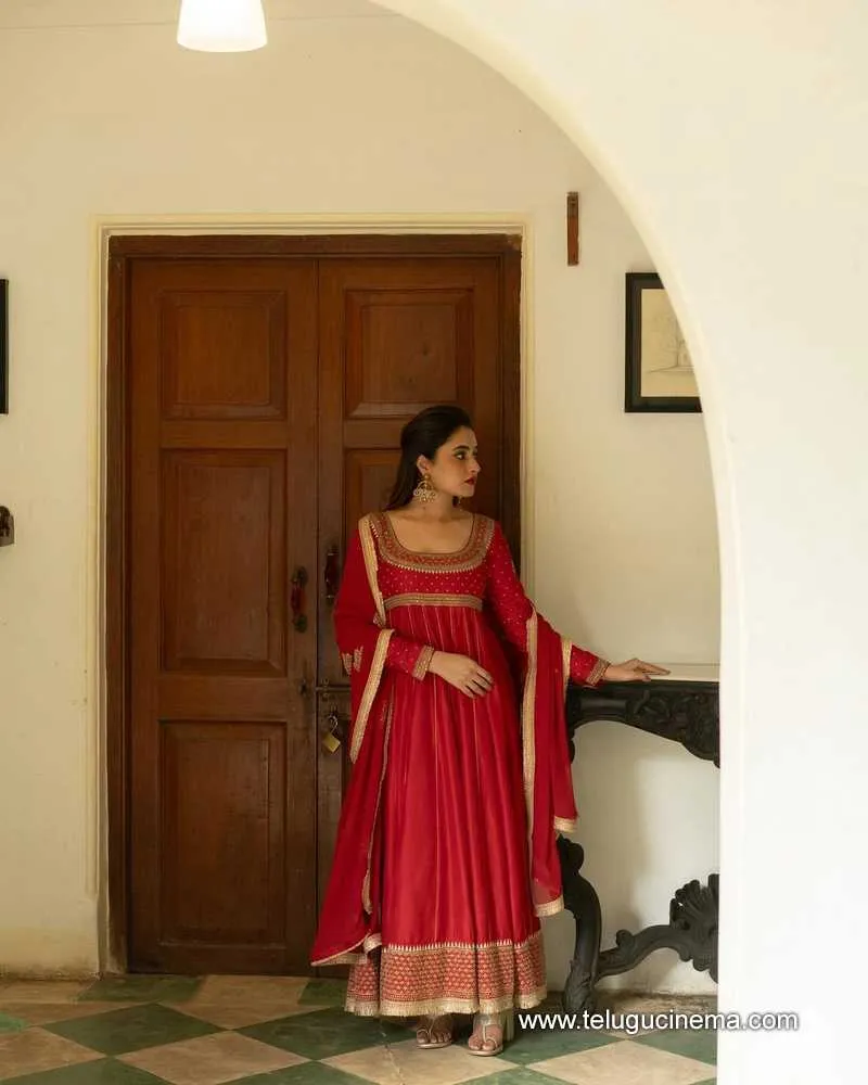 Priyankamohan Stills 200124 001