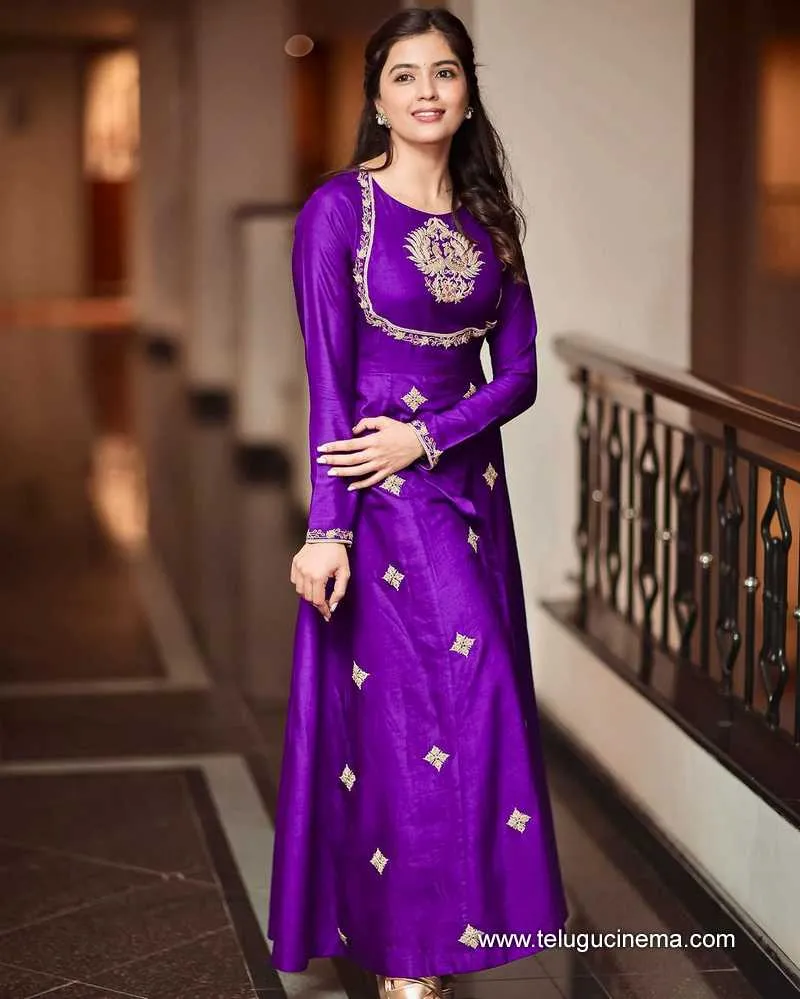 Amrita Stills 22022400000001