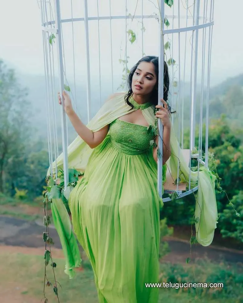 Ankitha Stills 07032400000001