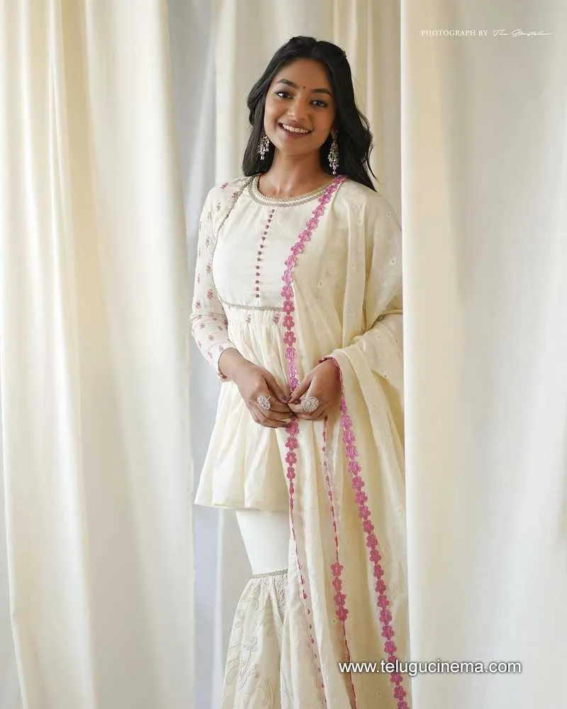 Inava Stills 110424 01