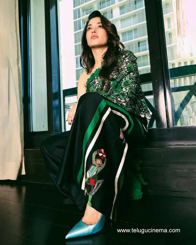 Tamannah Stills 010424 01