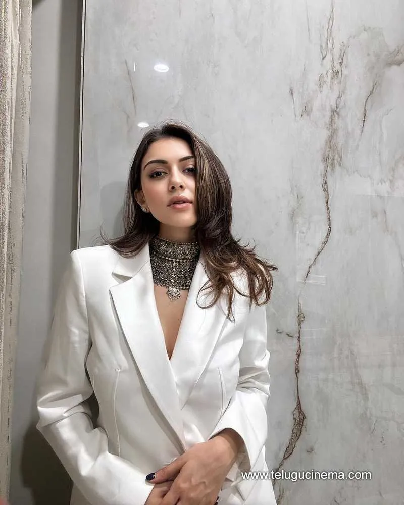 Hansika Stills 150524 01