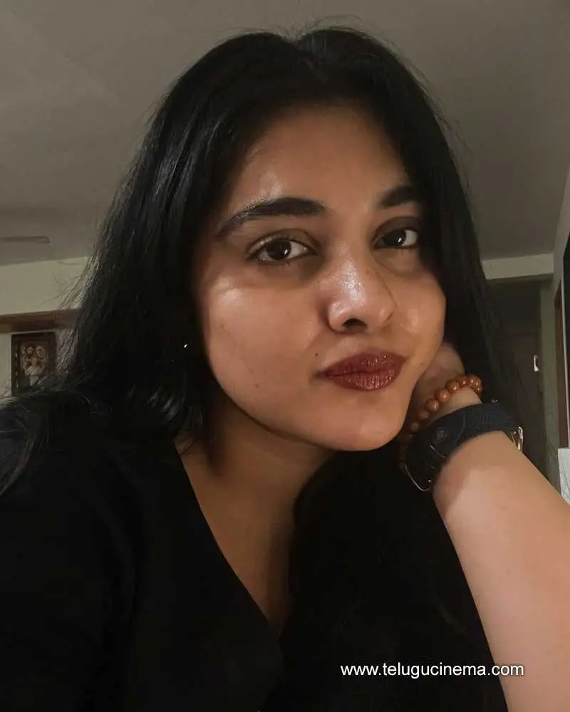Nivetha Stills 180624 01