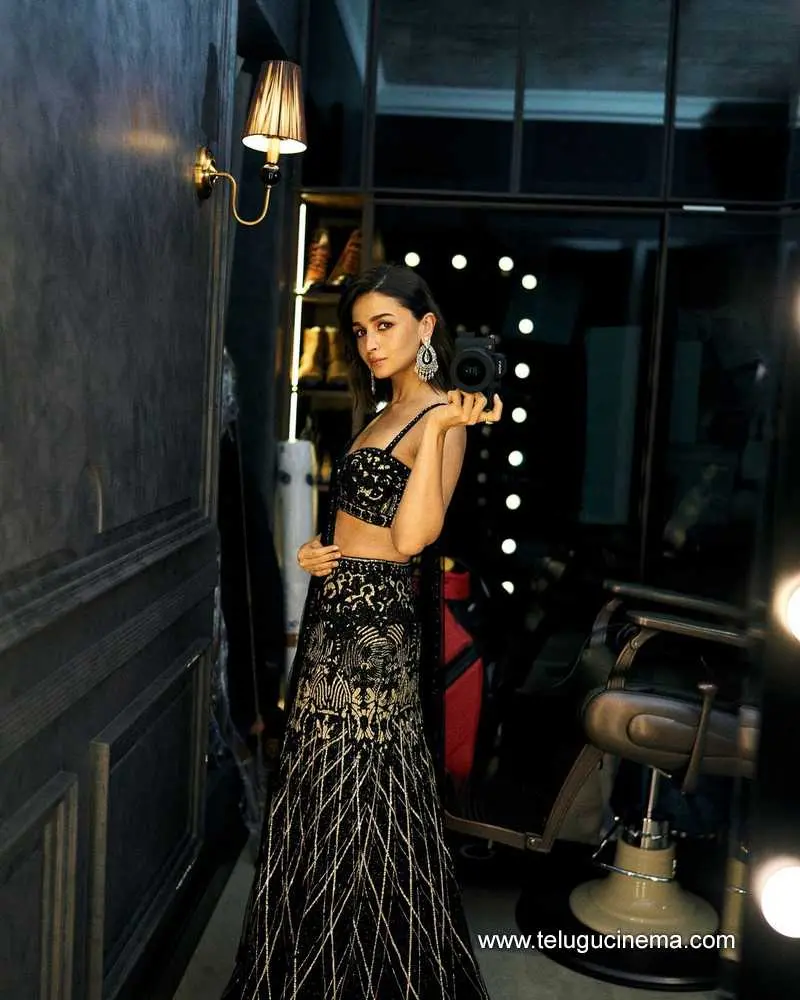 Aliabhatt Stills 060724 01