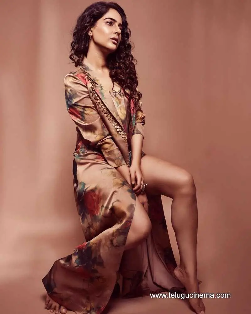 Malvi Stills 300724 01