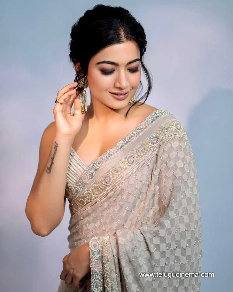 Rashmika Stills 110724 02