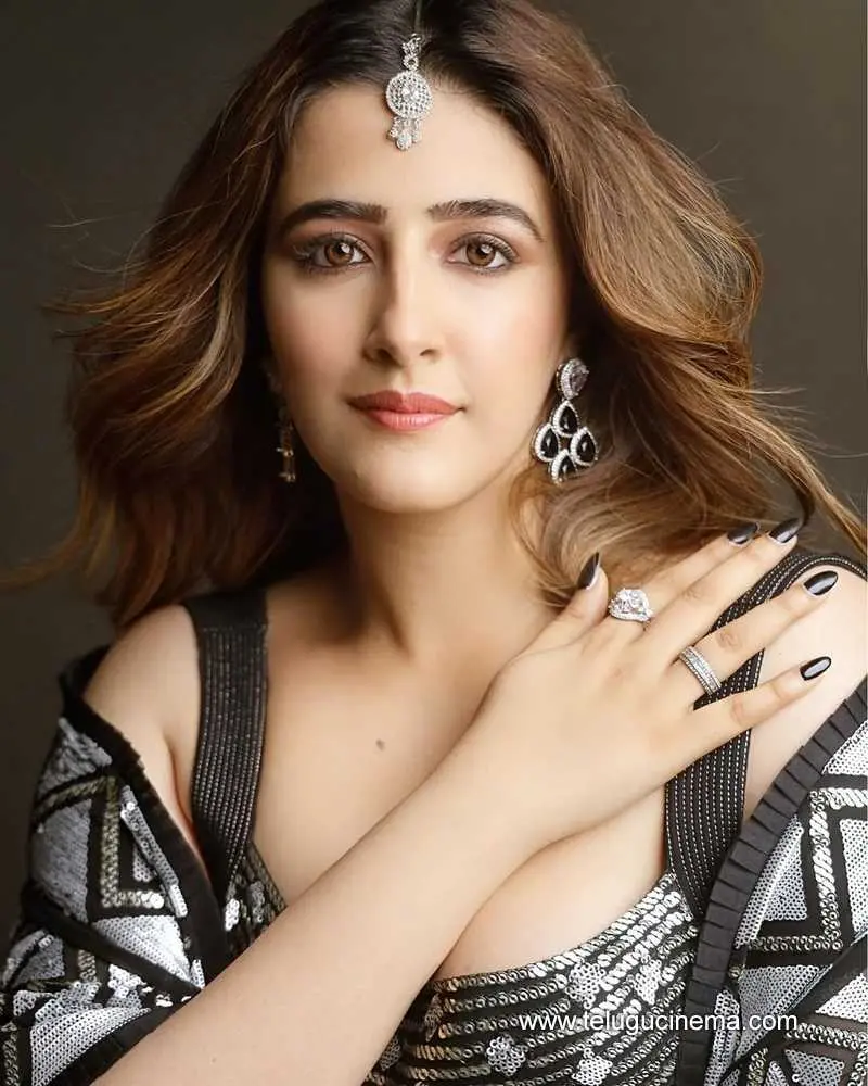 Nupursanon Stills 010824 01