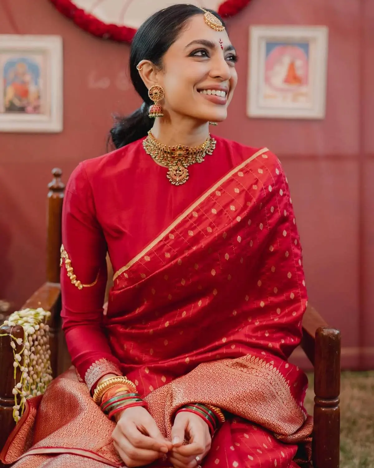 Sobhita as Pelli Kuthuru
