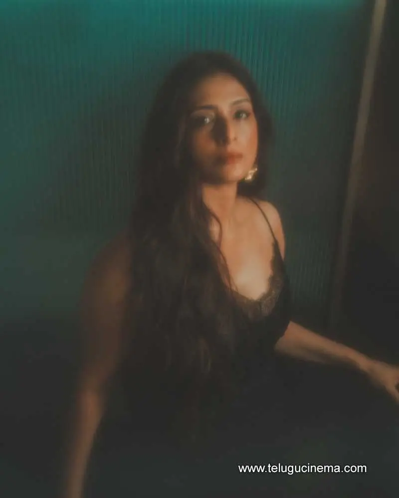 Tabu Stills 211224 01